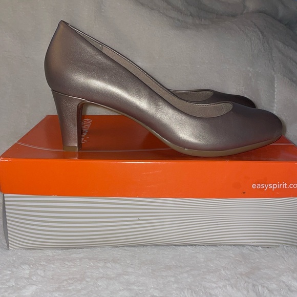 Easy Spirit Shoes - Easy Spirit Women's Esneoma Leather High Heel Pump